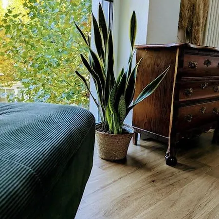 Gemuetlich Und Zentral * سيغن